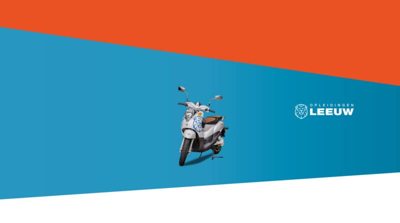 Haal in 1 dag je scooterrijbewijs bij LEEUW opleidingen.